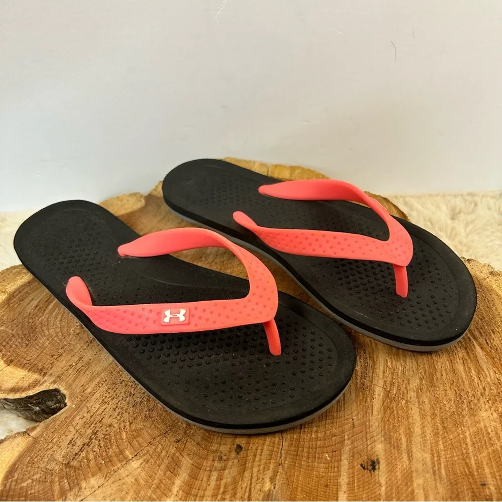 Under Armour Kids Flip Flops - Black‎ and Coral